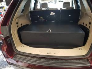 SUVault® Model LD3004 for 2011 – 2018 Jeep Grand Cherokee